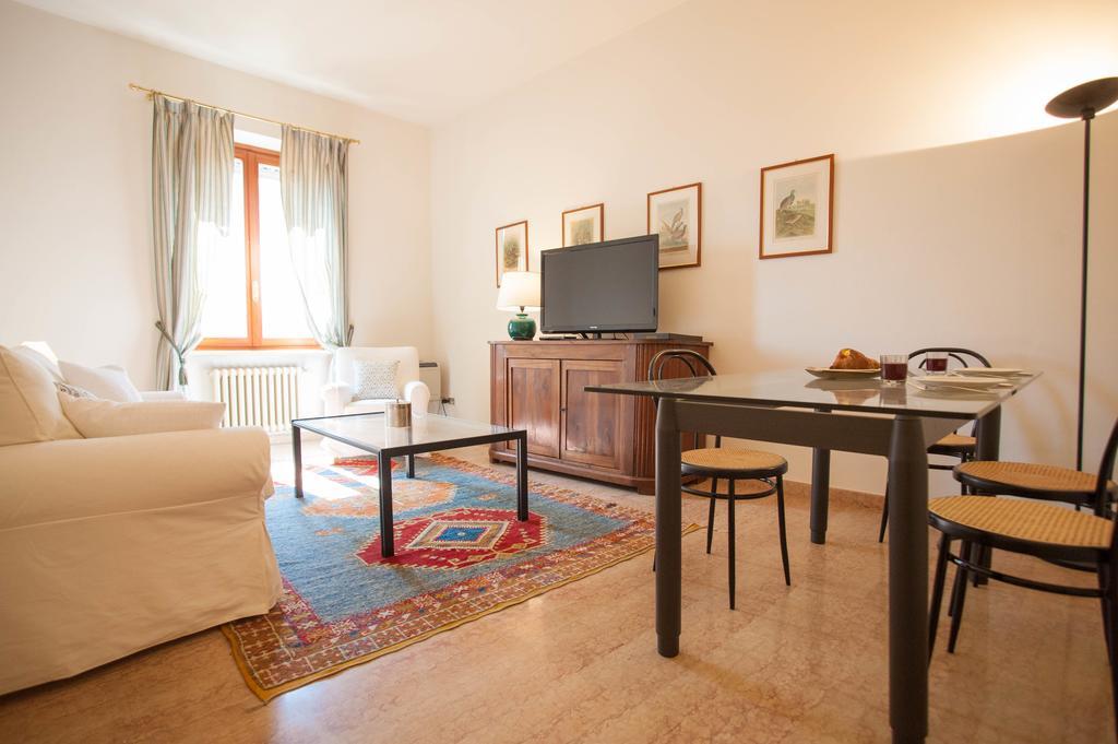Italianflat - Palazzo Zeiner Apartment เวโรนา ภายนอก รูปภาพ
