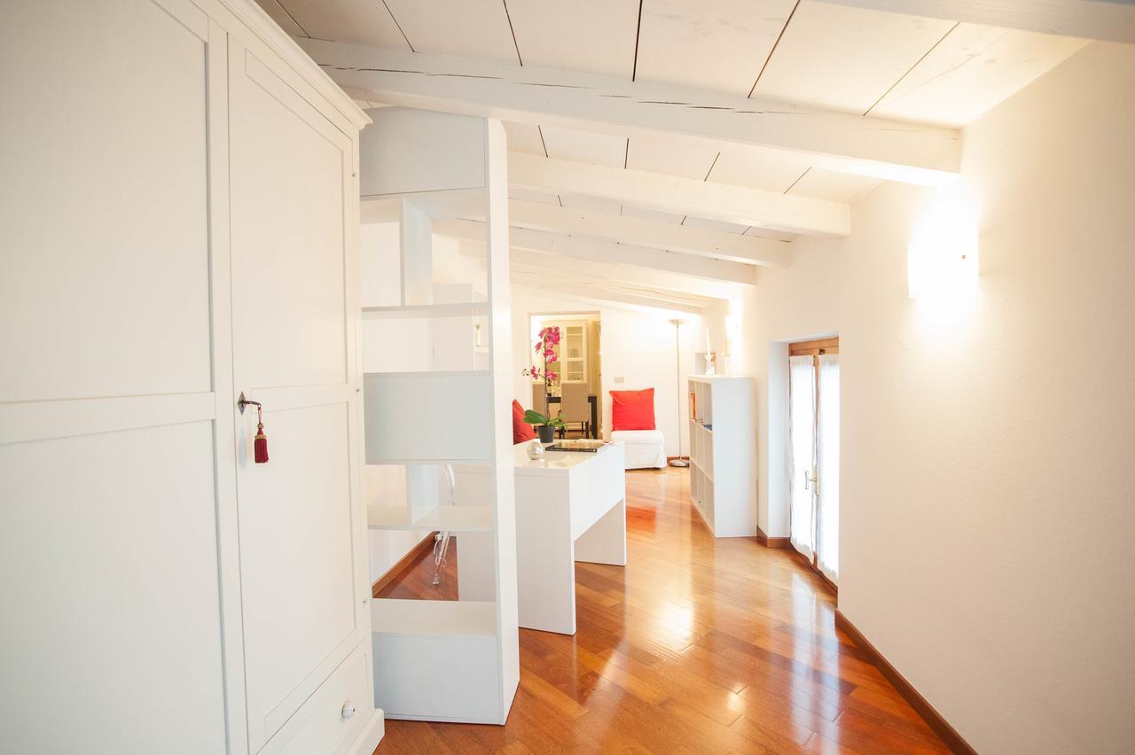 Italianflat - Palazzo Zeiner Apartment เวโรนา ภายนอก รูปภาพ